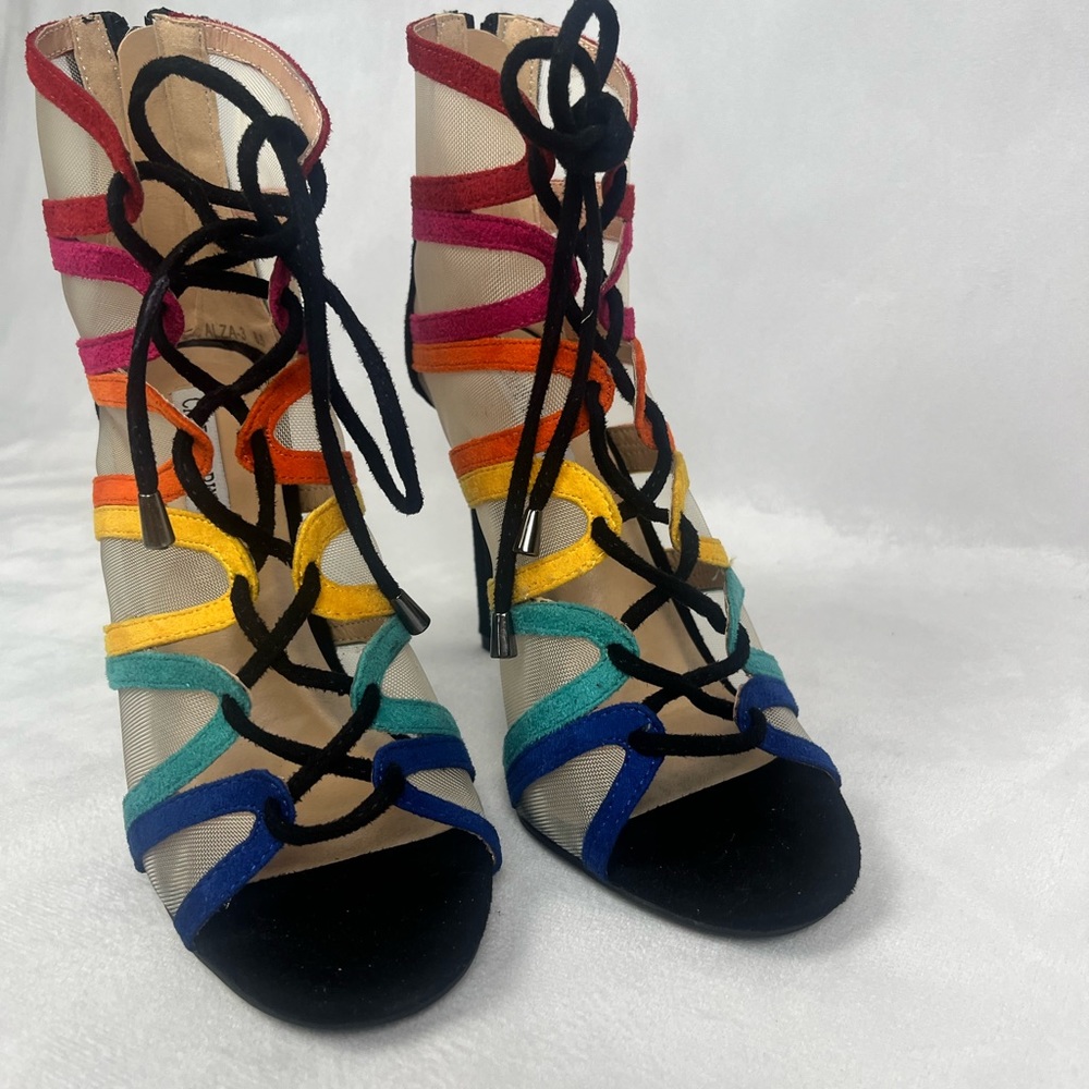 Cape Robbin‎ Multi-Color Heels - Picture 2 of 4